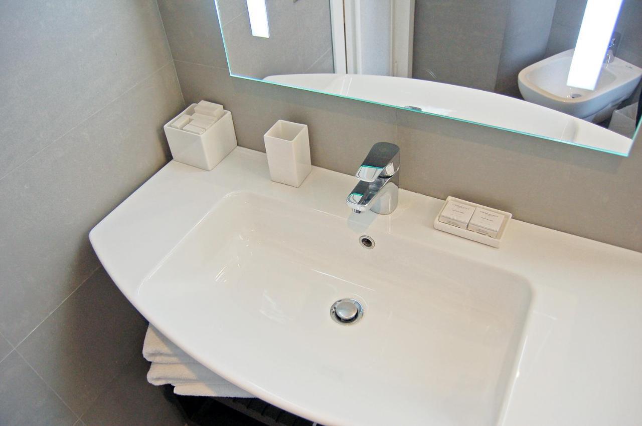Adamas Luxury Suite Rome Extérieur photo